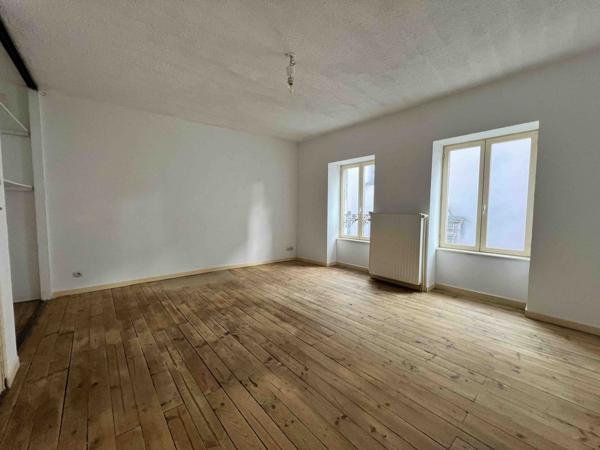 GANNAT - Maison de Ville 95m2 - 3 chambres - 89 000€