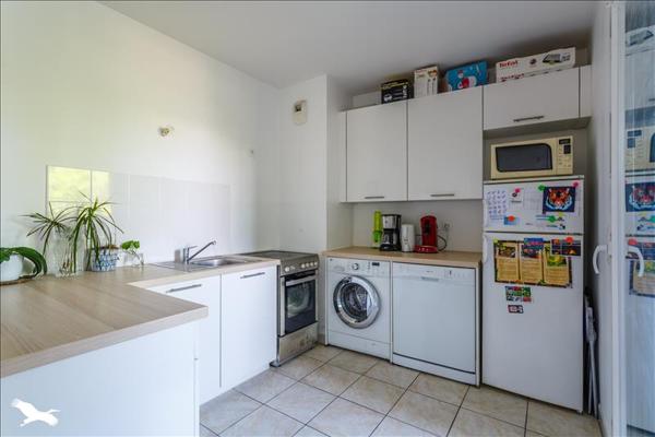 Appartement à louer |  VENISSIEUX |  2 pièces | 49 m²