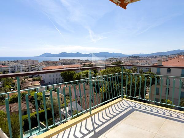 Viager Occupé tête 84 ans  CANNES  Montfleury
