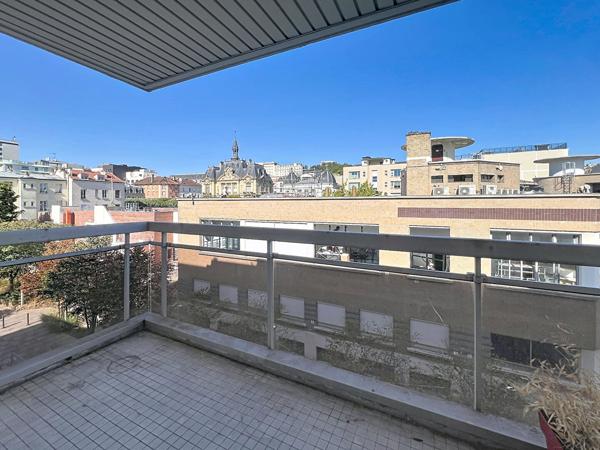 Appartement Suresnes 2 pièce(s) 51 m2
