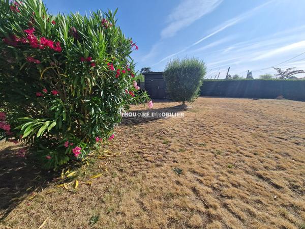 44450 DIVATTE SUR LOIRE Maison Divatte Sur Loire 6 pièce(s) 107.15 m2 - 2 ch de plain pied -rénovation récente