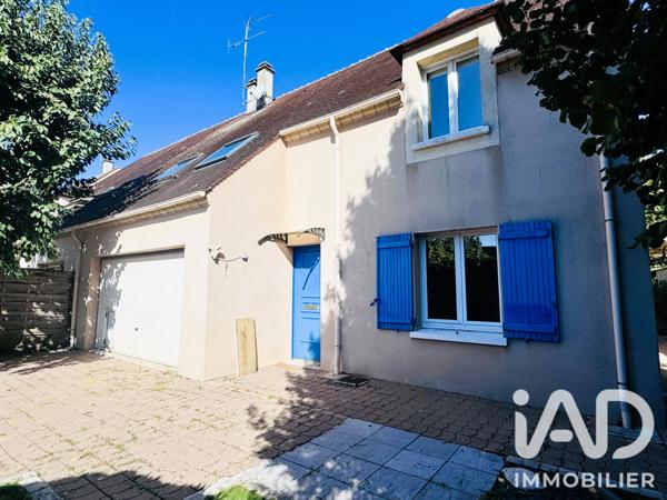 Location maison 6 pièces 136 m² Le Tremblay-sur-Mauldre