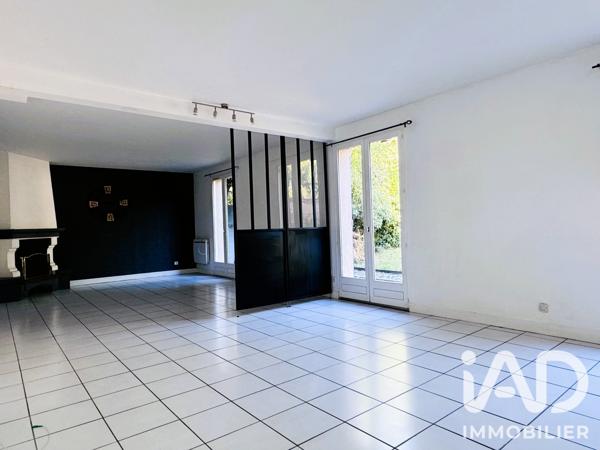Location maison 6 pièces 136 m² Le Tremblay-sur-Mauldre