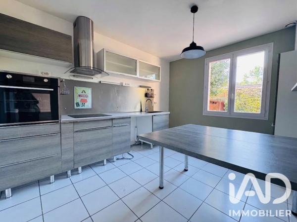 Location maison 6 pièces 136 m² Le Tremblay-sur-Mauldre