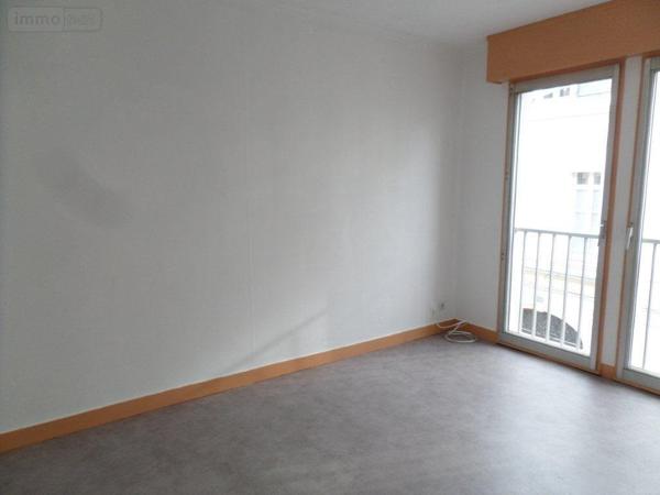 Appartement à louer à Cambrai dans le Nord (59400), ref : 59085-L235   
Centre-Ville