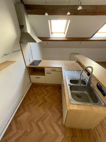 TYPE 1, REIMS - PLACE D'ERLON