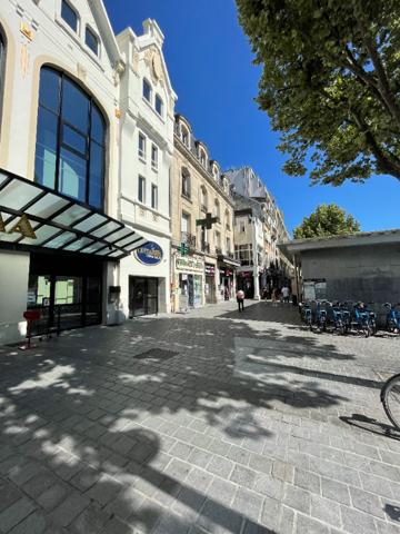 TYPE 1, REIMS - PLACE D'ERLON