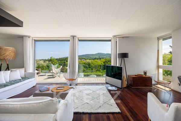 Maison d'architecte avec vue à Marcilly D'Azergues