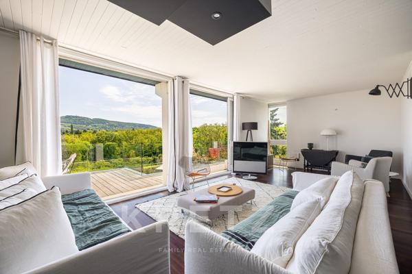 Maison d'architecte avec vue à Marcilly D'Azergues