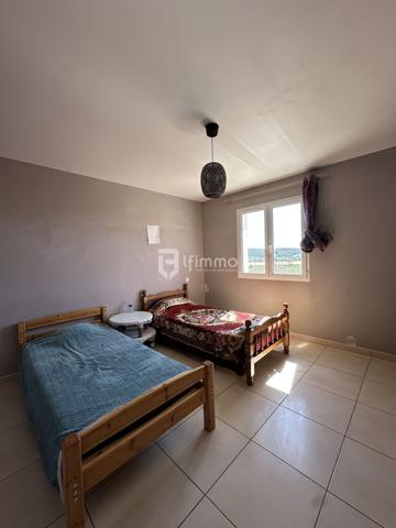 Maison 5 chambres Narbonne avec jardin, terrasse et vue dégagée