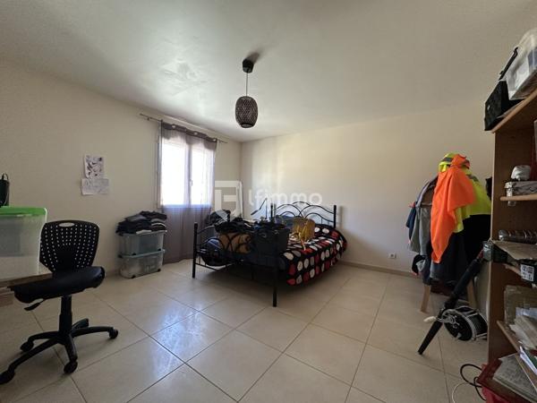 Maison 5 chambres Narbonne avec jardin, terrasse et vue dégagée