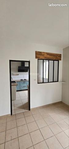 Jolie Maison avec terrain à Bruyères