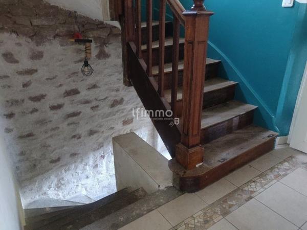 Jolie Maison avec terrain à Bruyères