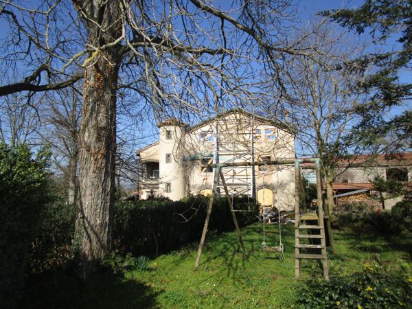 Maison 4 pièce(s) 170 m2