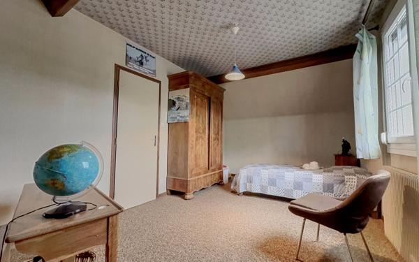 Maison à vendre    6 pièces •  Bretenière