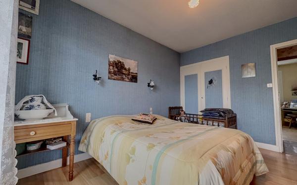 Maison à vendre    6 pièces •  Bretenière