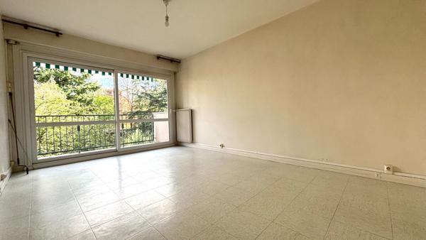 Appartement Evry Courcouronnes 3 pièce(s) 64.21 m2