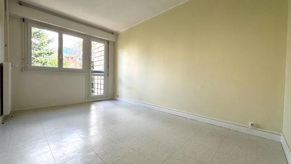 Appartement Evry Courcouronnes 3 pièce(s) 64.21 m2