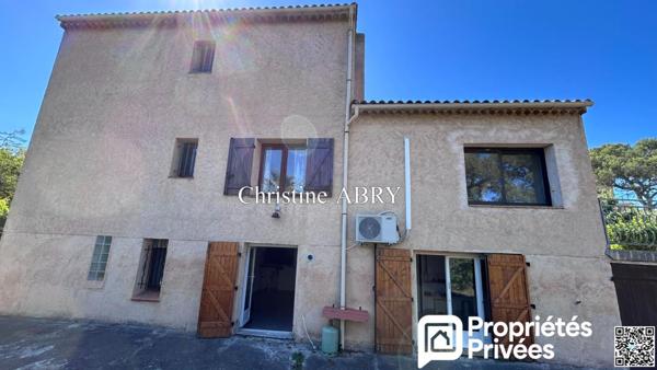Rare à Boulouris - Villa 8 pièces 180 M2 avec appartement Indépendant