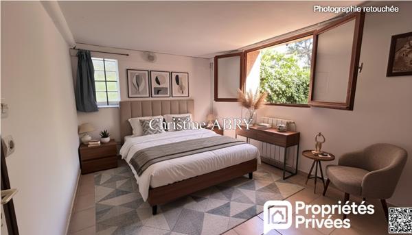 Rare à Boulouris - Villa 8 pièces 180 M2 avec appartement Indépendant