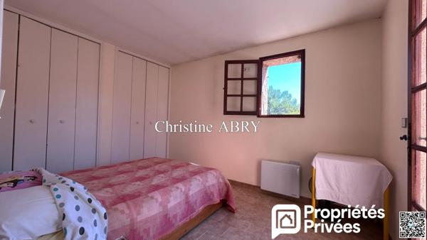 Rare à Boulouris - Villa 8 pièces 180 M2 avec appartement Indépendant