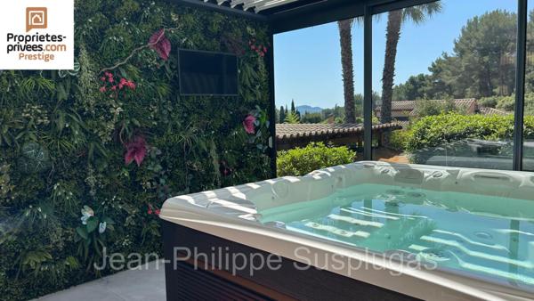 Villa Sanary Sur Mer 7 pièce(s) 235 m2