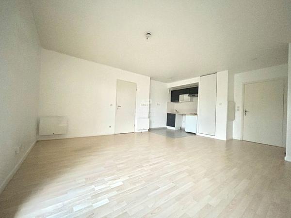 Appartement Carrieres Sous Poissy 2 pièce(s) 44.61 m2 €159 900 ** - Référence 8964