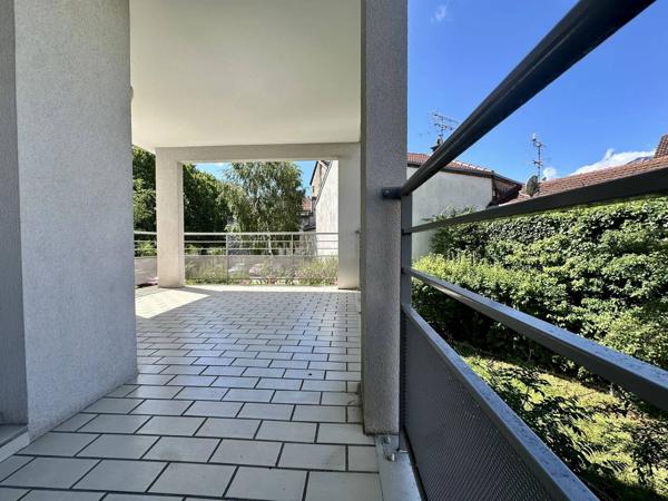 GRENOBLE – QUAI DE LA GRAILLE – T3 AVEC TERRASSE + GARAGE