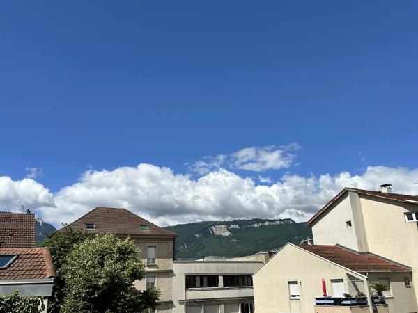 GRENOBLE – QUAI DE LA GRAILLE – T3 AVEC TERRASSE + GARAGE