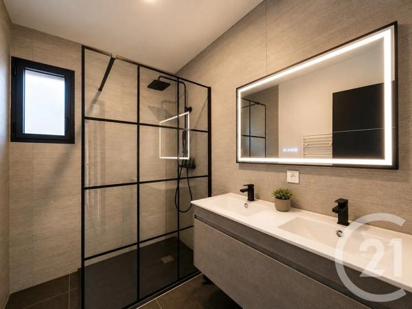 Maison à vendre  5 pièces - 134,19 m 2   LECCI  - 201