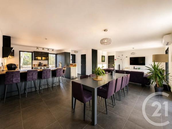 Maison à vendre  5 pièces - 134,19 m 2   LECCI  - 201