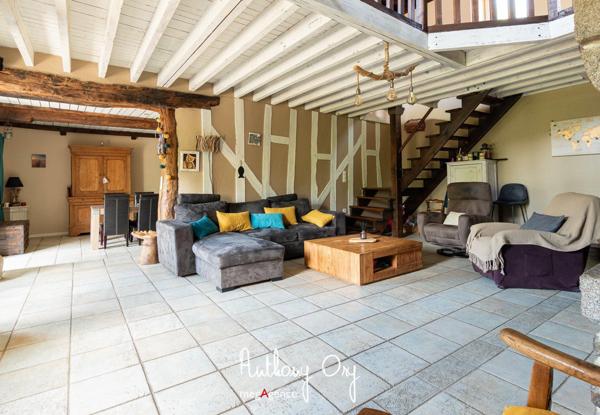 Maison à Valdallière, 14410 - 7 pièces 217m²