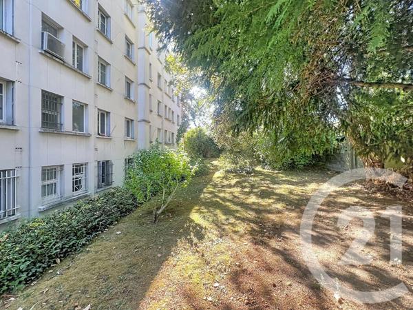 Appartement F2 à vendre  2 pièces - 54,62 m 2   ST CLOUD  - 92