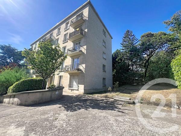 Appartement F2 à vendre  2 pièces - 54,62 m 2   ST CLOUD  - 92