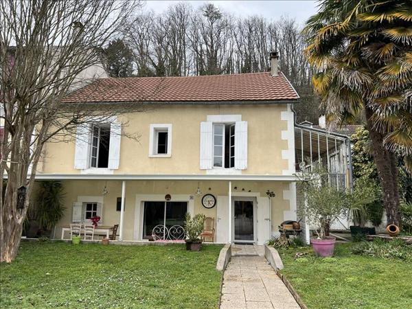 Maison à vendre |  Trélissac |  6 pièces | 130 m²