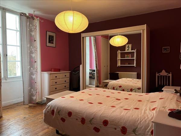 Maison à vendre |  Trélissac |  6 pièces | 130 m²