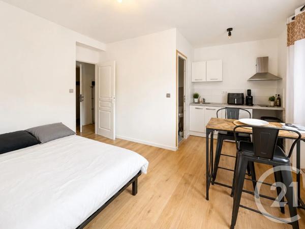 Appartement T4 à vendre  4 pièces - 98,07 m 2   CALVI  - 202
