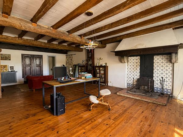 Ancienne ferme de caractère de plus de 300 m² aux portes de l'Adour