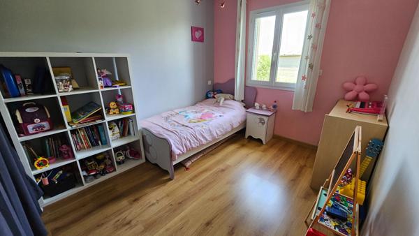 MAISON EXCELLENT ETAT SUR ECHILLAIS NON MITOYENNE