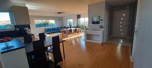 MAISON EXCELLENT ETAT SUR ECHILLAIS NON MITOYENNE