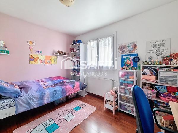 Charmante maison familiale de 90 m² , 4 chambres à Roissy-en-Brie