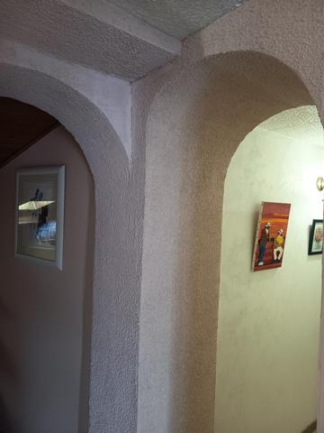 maison de ville avec du potentiel vous souhaitez refaire la décoration de la propriété vous allez etre ravie, dépendances, garage, grenier, buanderie de 20 m2