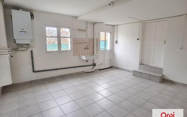 Maison à louer    3 pièces • 76,81 m2 Montluçon