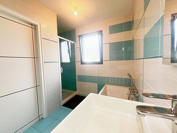 Vente Maison 5 pièces 105 m2 à Saint-Léger-les-Vignes