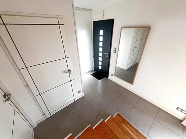 Vente Maison 5 pièces 105 m2 à Saint-Léger-les-Vignes