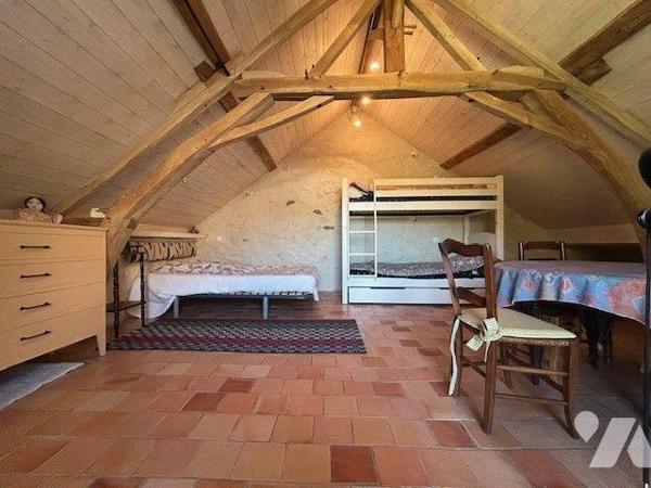 MAISON A VENDRE BAUGE EN ANJOU
5 Min BAUGE
Maison de Charme située dans un bel environnement....