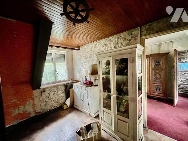 Centre ville Lannion, quartier STANCO.
Charmante petite maison ayant besoin d'une rénovation i...