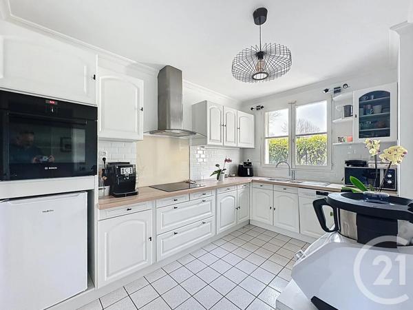 Maison à vendre  5 pièces - 111,46 m 2   FRESNES  - 94