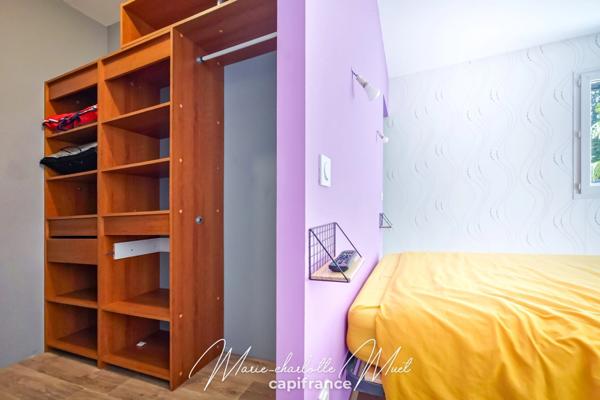 Grande maison familiale avec logement indépendant, garages et dépendances