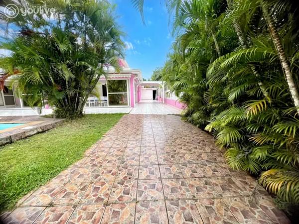 LE DIAMANT – Belle Villa 180 m² – 6 chambres climatisées– Piscine- nouveau positionnement